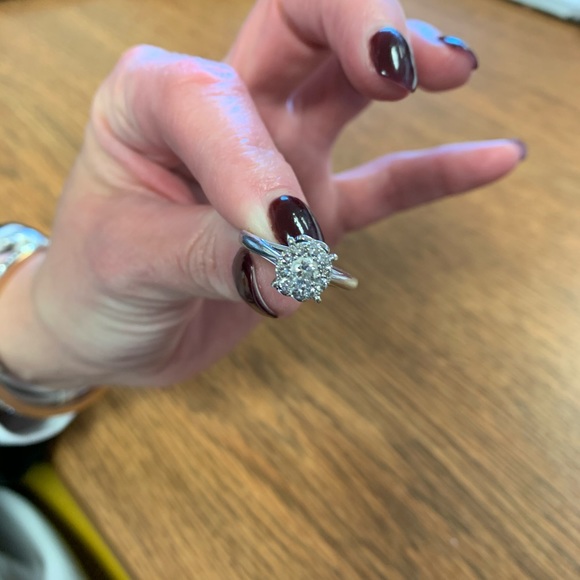 14K Engagement Diamond Cluster Ring - Picture 2 of 5